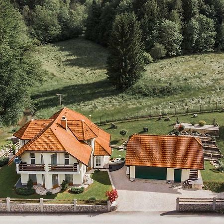 House Of Adventure - The Base To Explore Slovenia 라제비투히뉴 외부 사진