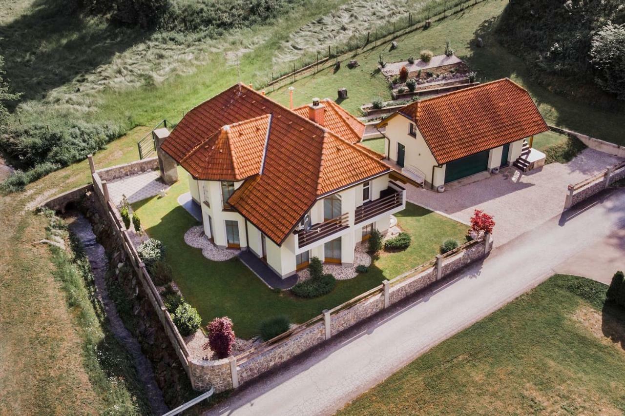 House Of Adventure - The Base To Explore Slovenia 라제비투히뉴 외부 사진